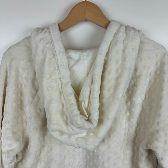 Dylan Womens Polka Dots Faux Fur Pullover in White Sz M | Comfy Cozy Casual Soft - Picture 6 of 15